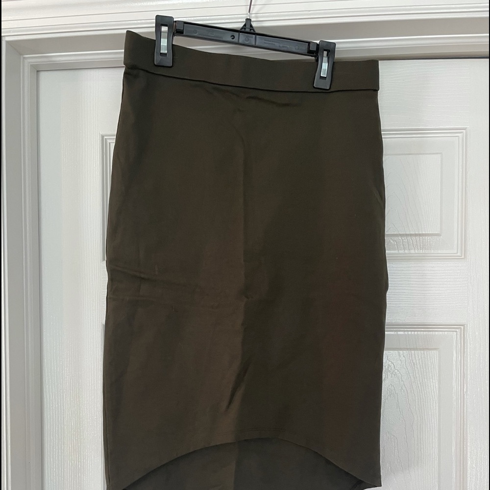 Woman’s Skirt